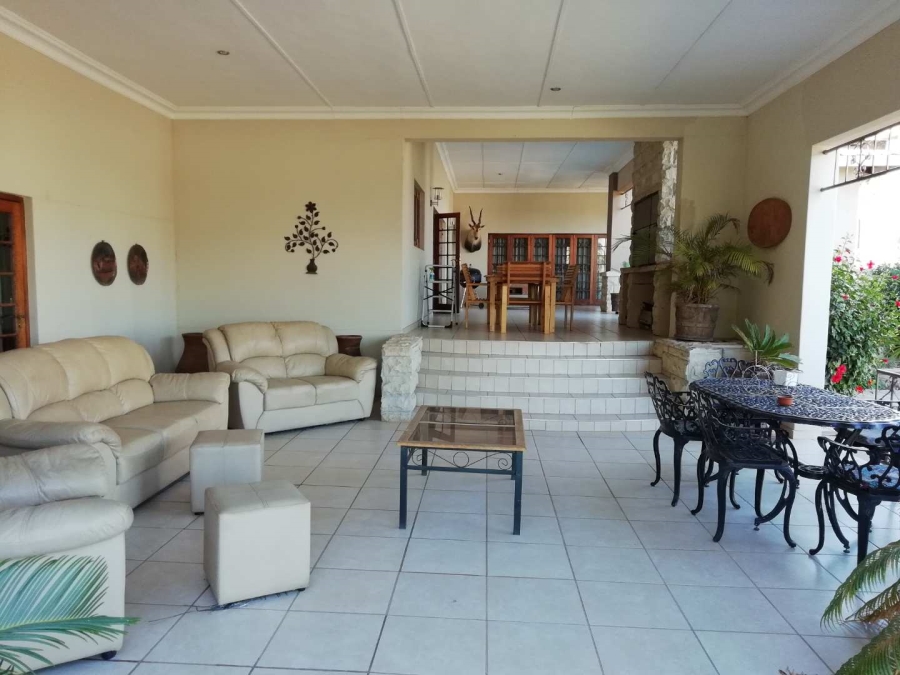 5 Bedroom Property for Sale in Keidebees Northern Cape